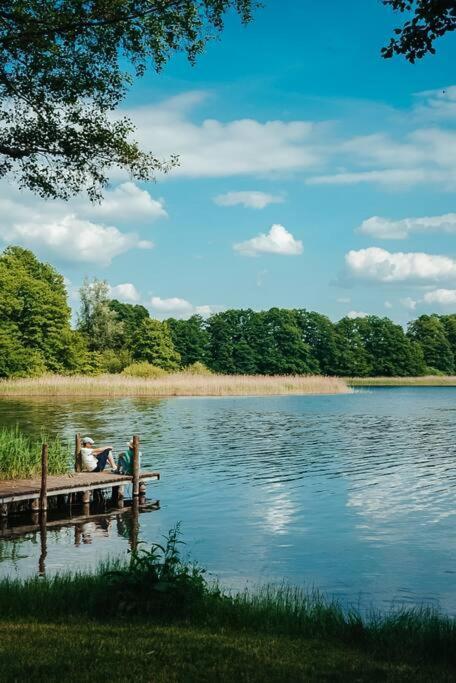 Holzhaus Direkt Am See Priepert Екстериор снимка